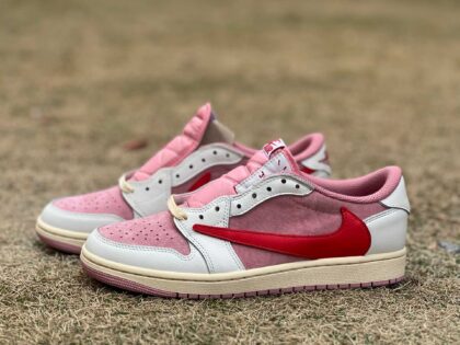 y aj1 Travis Scott x Jordan Air Jordan 1 Low OG DM7866-100
