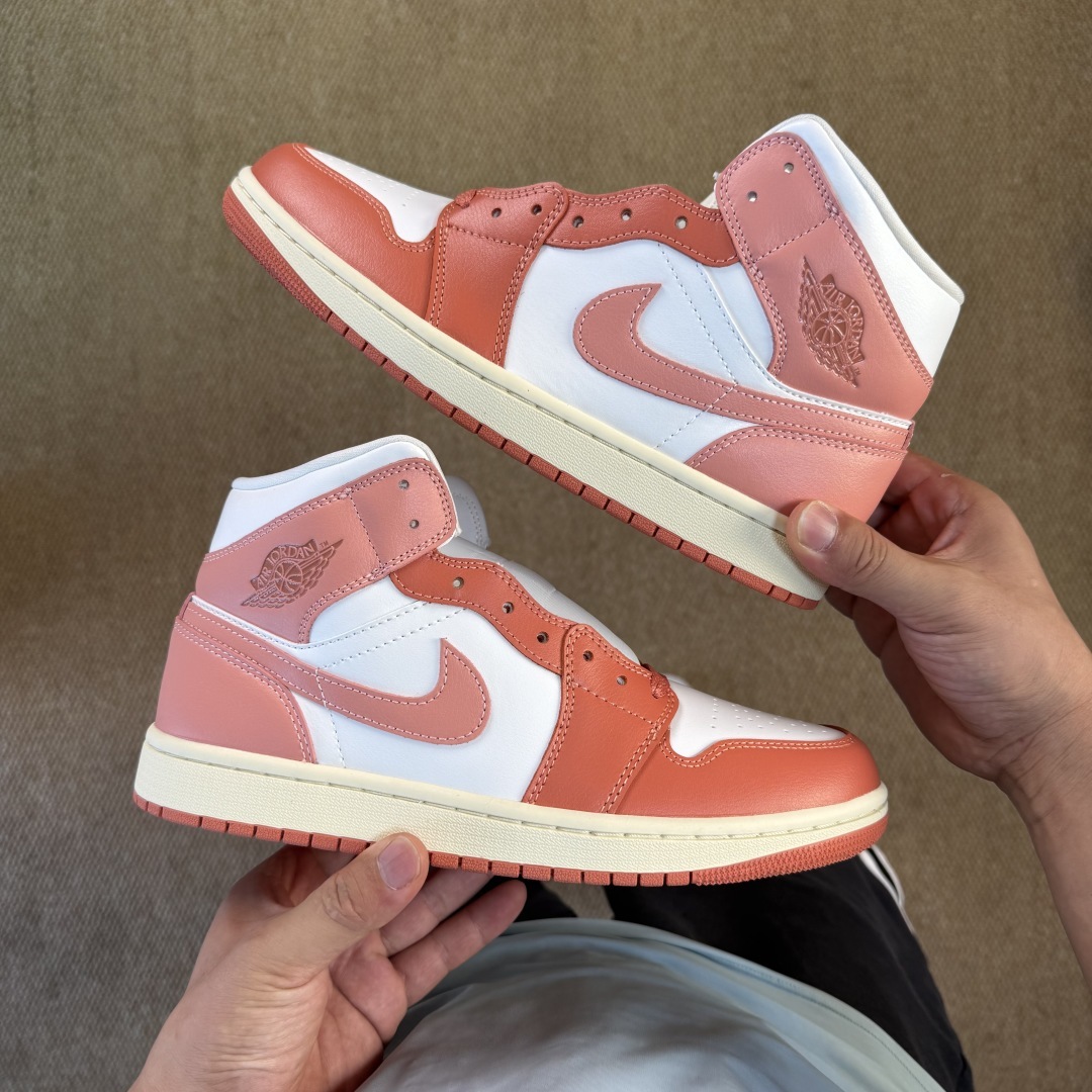 DT AJ1Mid BQ6472-180 - Image 9
