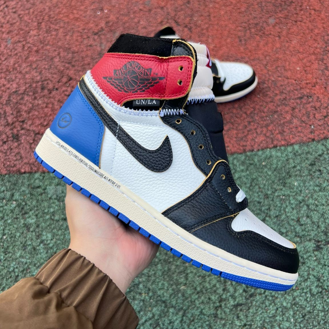aj1 fragment design x Union x Air Jordan 1 IO7847-002 - Image 11