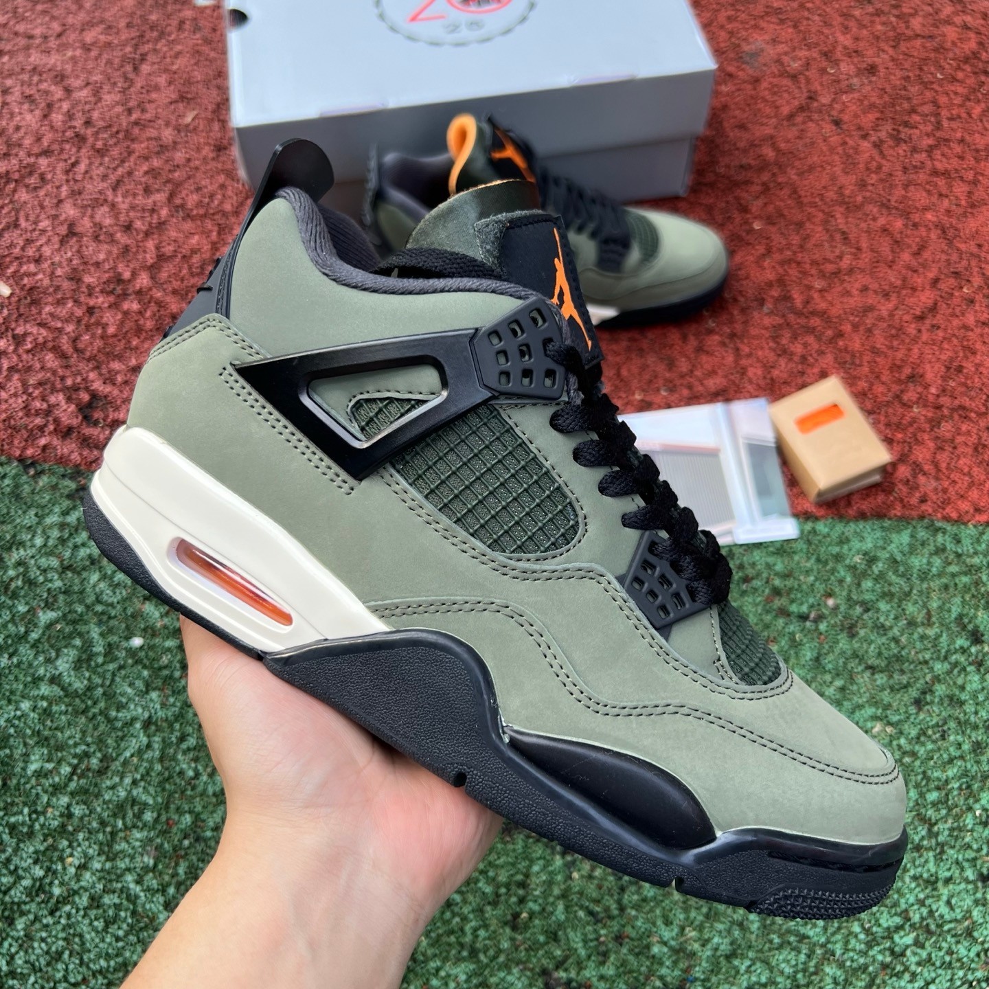 aj4 UND UNDEFEATED x Air Jordan 4 IB1519-200 - Image 12