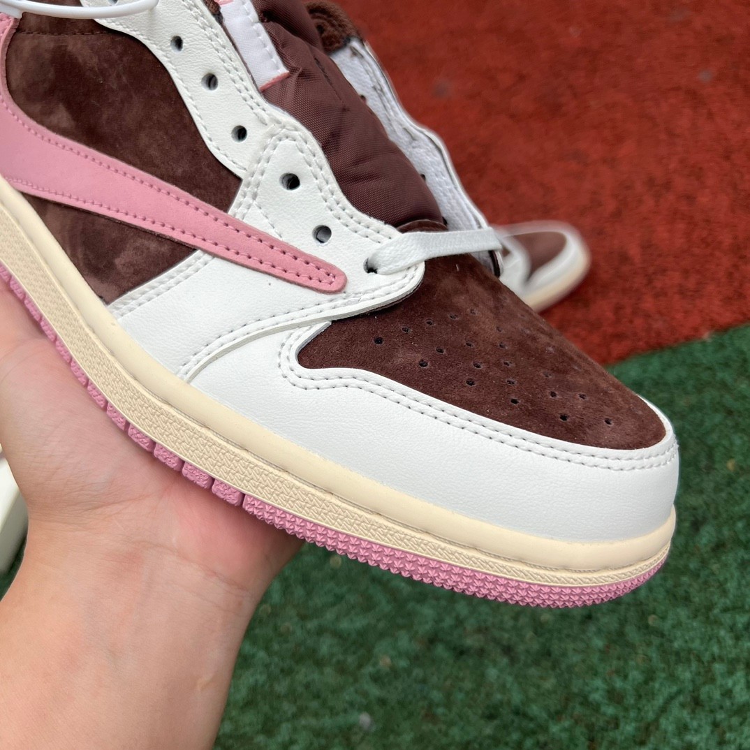 aj1 Travis Scott x Air Jordan 1 Low DZ4137-206 - Image 4