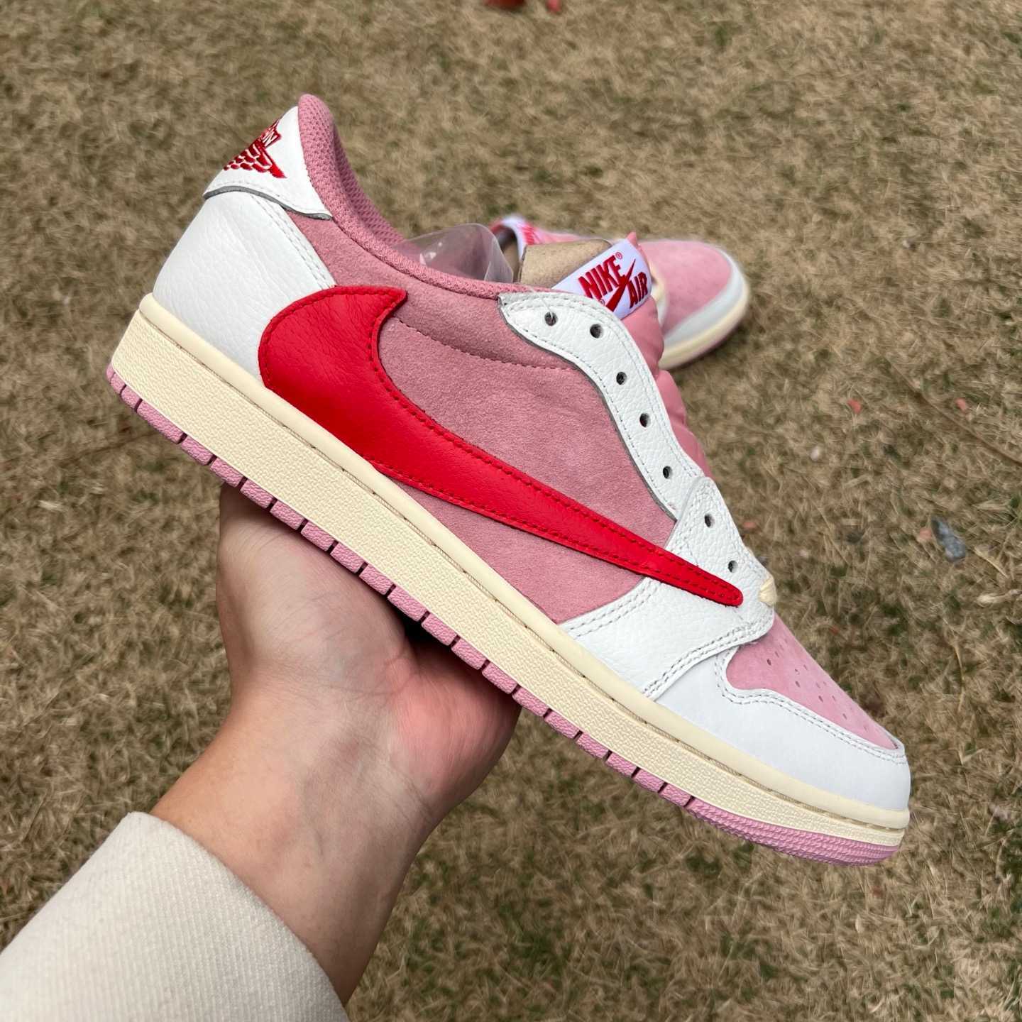 y aj1 Travis Scott x Jordan Air Jordan 1 Low OG DM7866-100 - Image 12