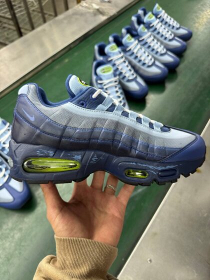 KZ Max95 Yu-Gi-Oh! x Nike Air Muscle 95 II7404-400