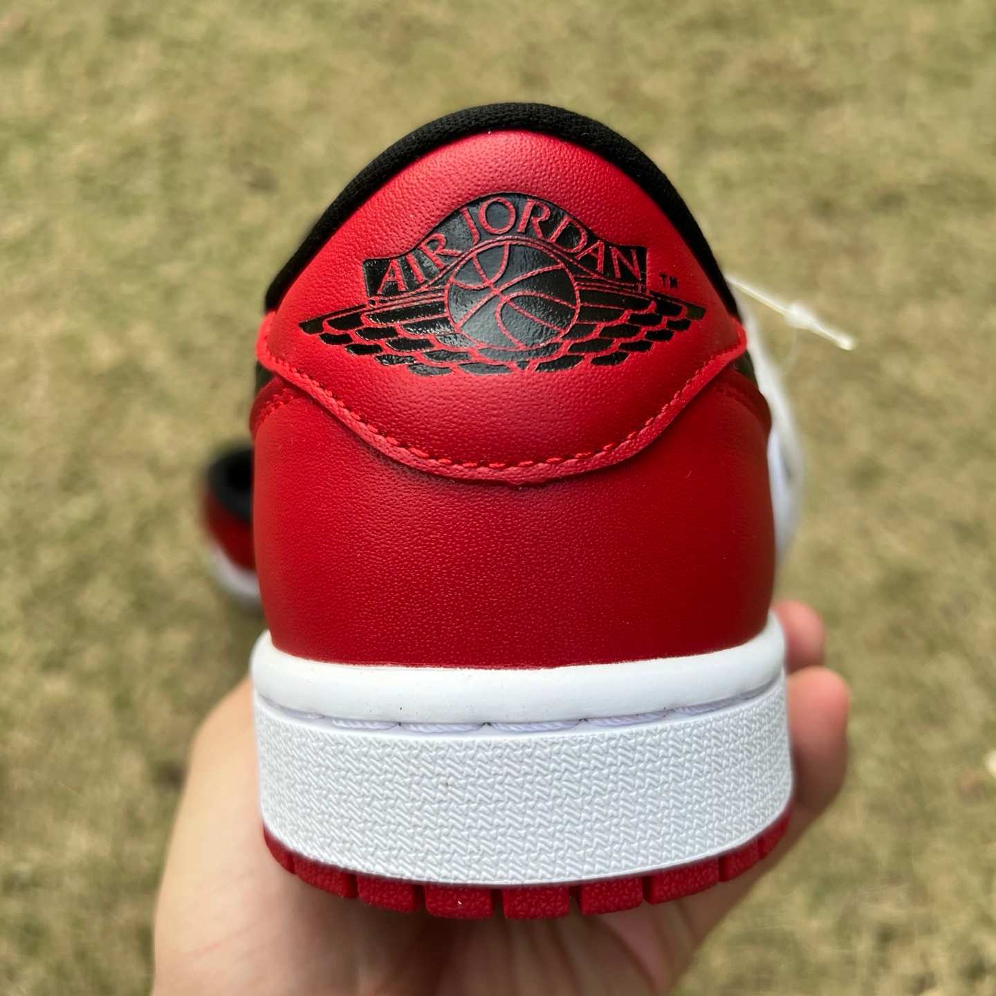AJ1Low OG Jordan Air Jordan 1 RETRO LOW OG Chicago HQ6998-600 - Image 10