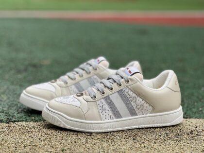 GUCCI Screener 35-39 40