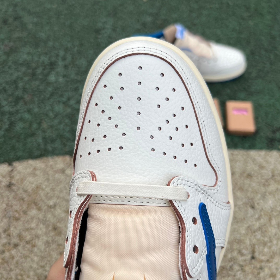 ‼️aj1 2.0 Travis Scott x Fragment Design x Air Jordan 1DM7866-104 - Image 12