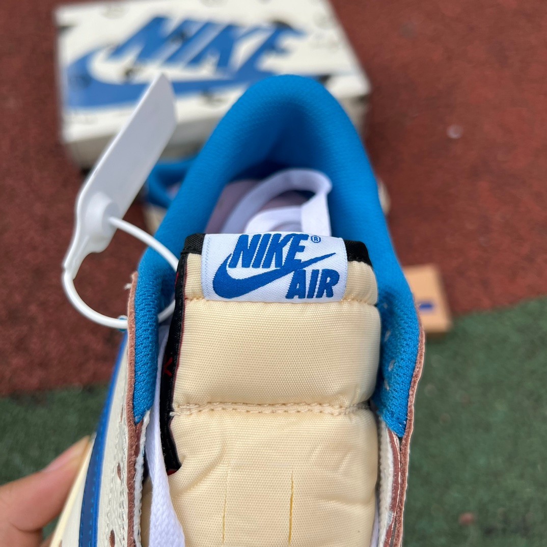 aj1 2.0 Travis Scott x Fragment Design x Air Jordan 1 DM7866-104 - Image 8