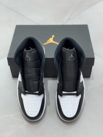 DT ‼️AJ1Mid 40-46 31 DQ8426-001