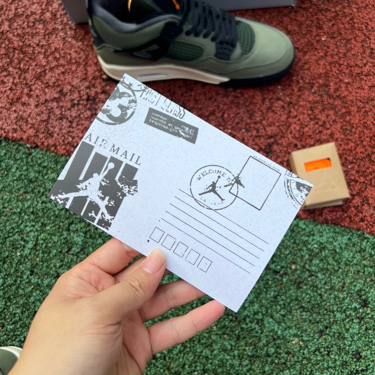 aj4 UND UNDEFEATED x Air Jordan 4 IB1519-200 - Image 4