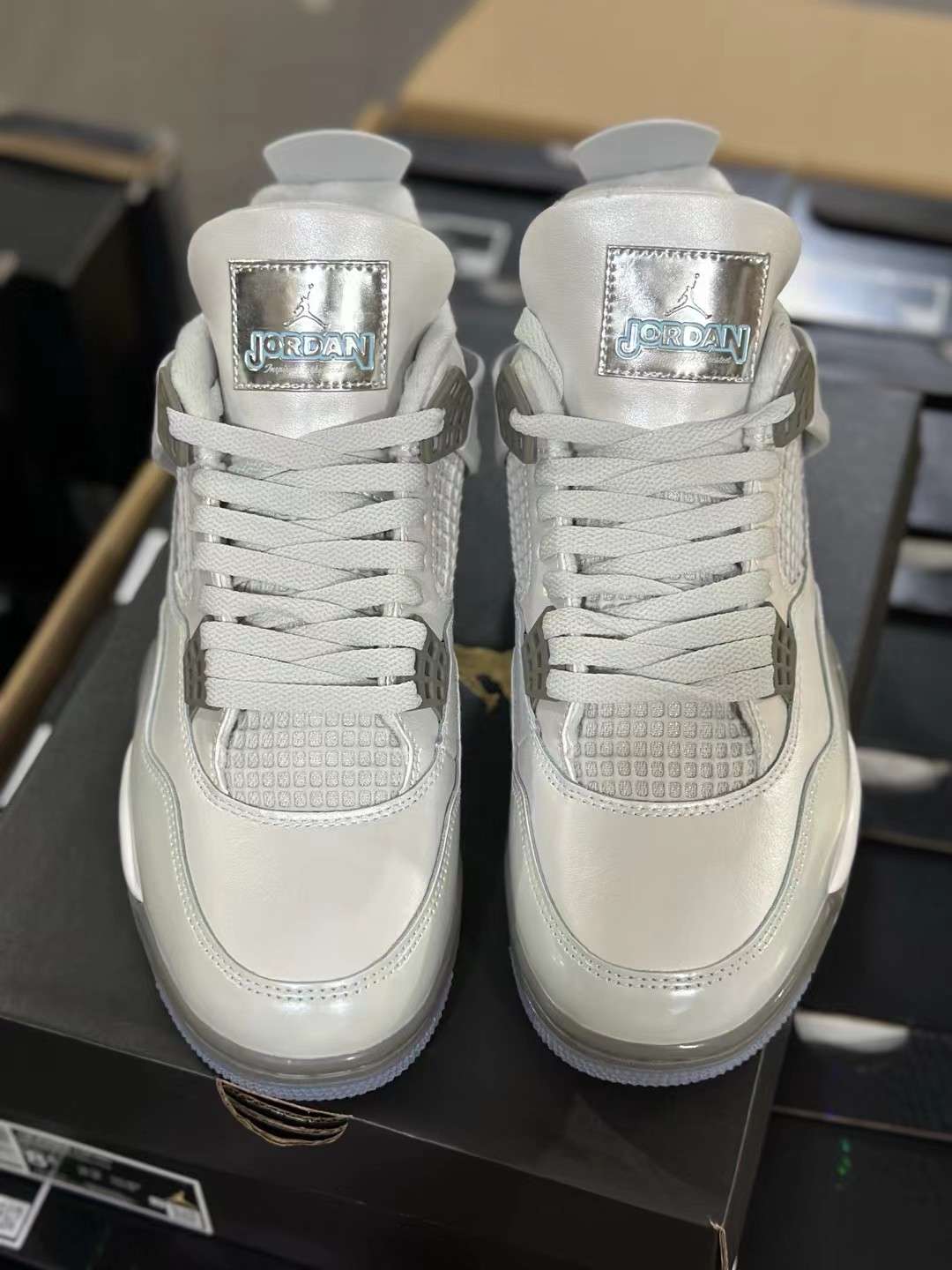 F aj4 Air Jordan 4 Photon Dust GS HV4401-014 - Image 3