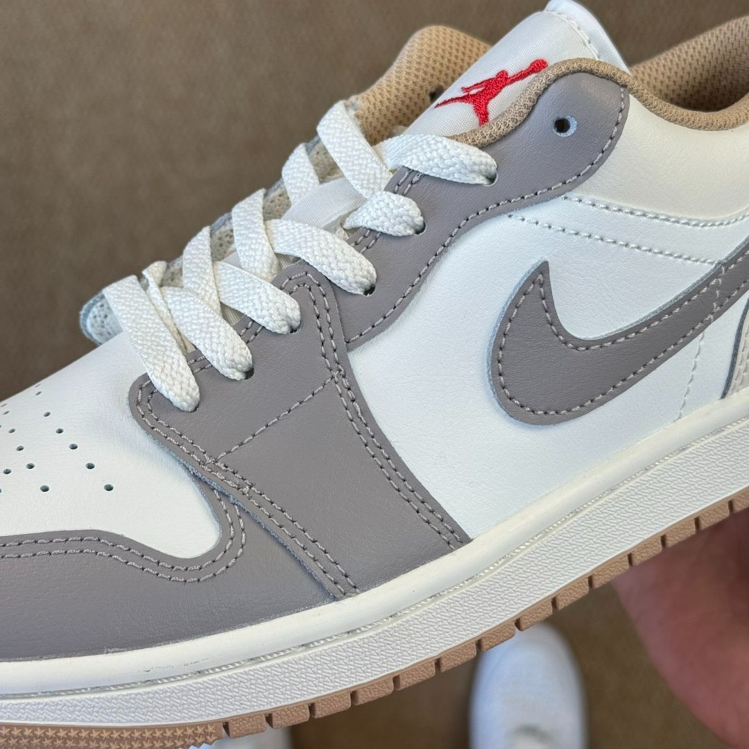 DT ‼️AJ1Low 553558-169 - Image 4