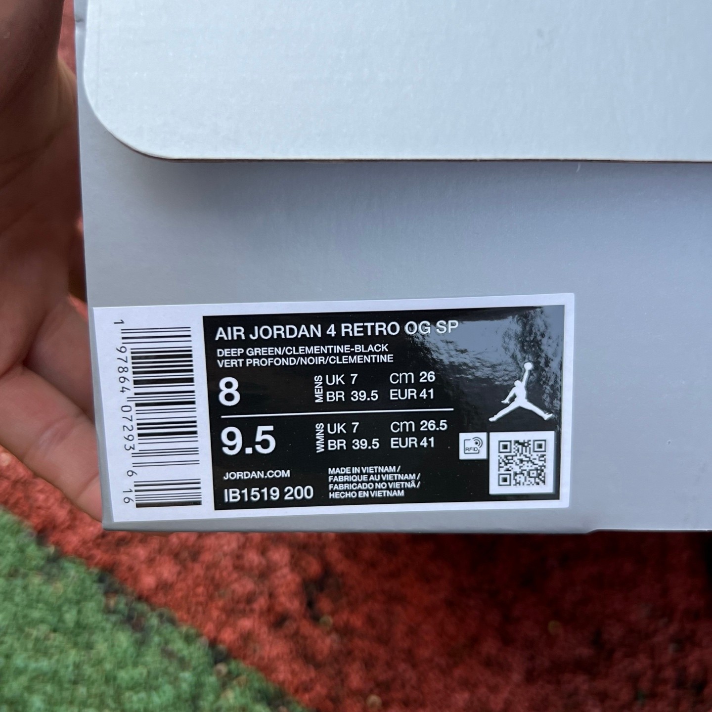 aj4 UND UNDEFEATED x Air Jordan 4 IB1519-200 - Image 2