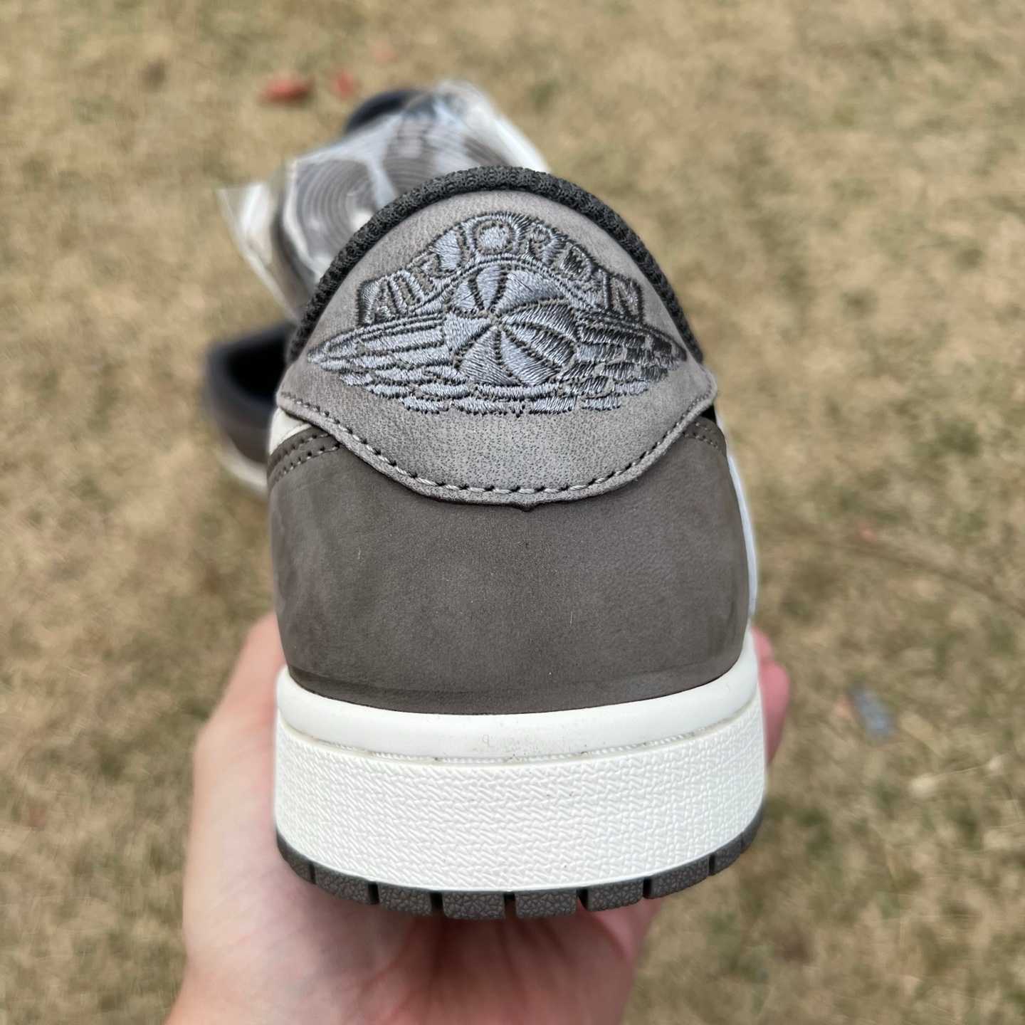 y aj1 Travis Scott x Jordan Air Jordan 1 Low OG DM7866-001 - Image 11