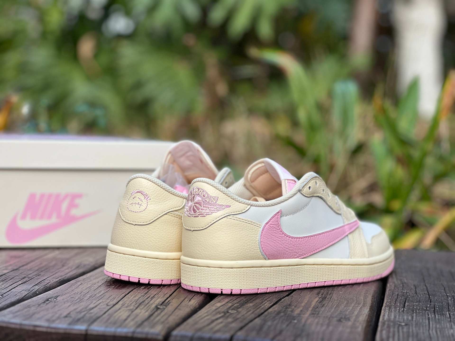 LJR aj1 Travis Scott x Air Jordan AJ1 Low OG SP TS IQ7604-100 - Image 21