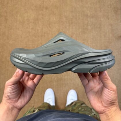 HOKA ONE ONE 4 ORA Recovery mule :35-45 20