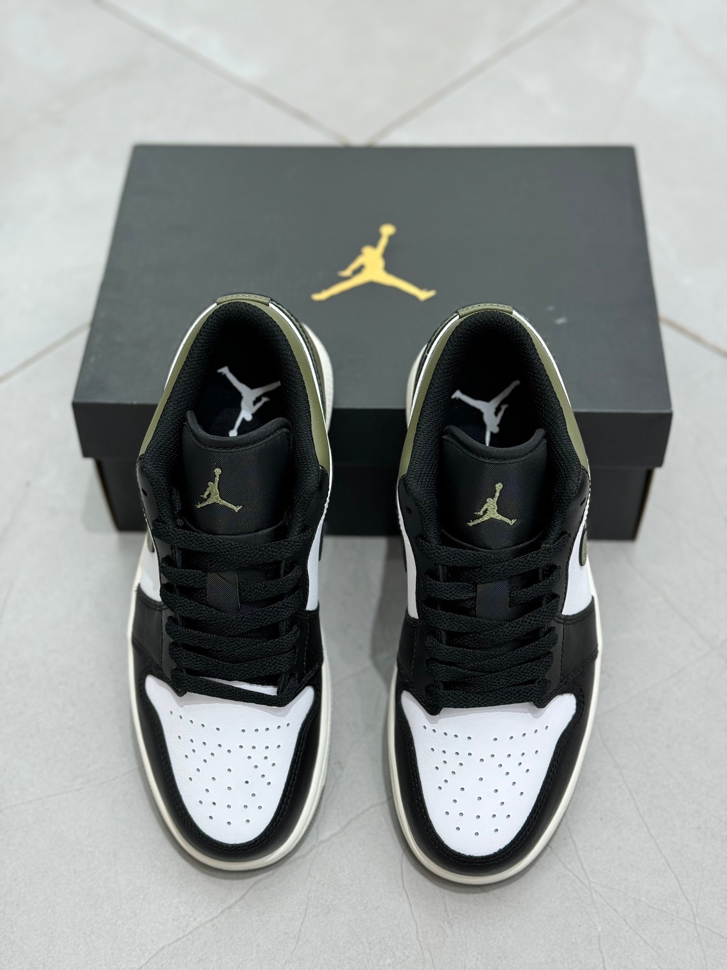 dt ‼️ aj1 553558-092 - Image 7