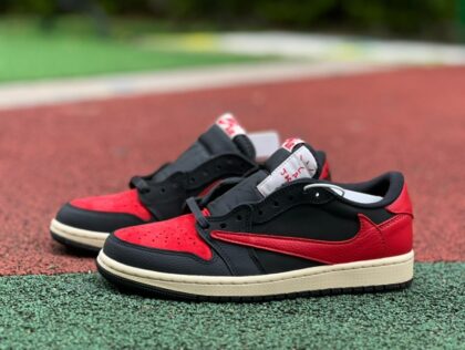 aj1 Travis Scott x Air Jordan 1 Low OG DM7866-061