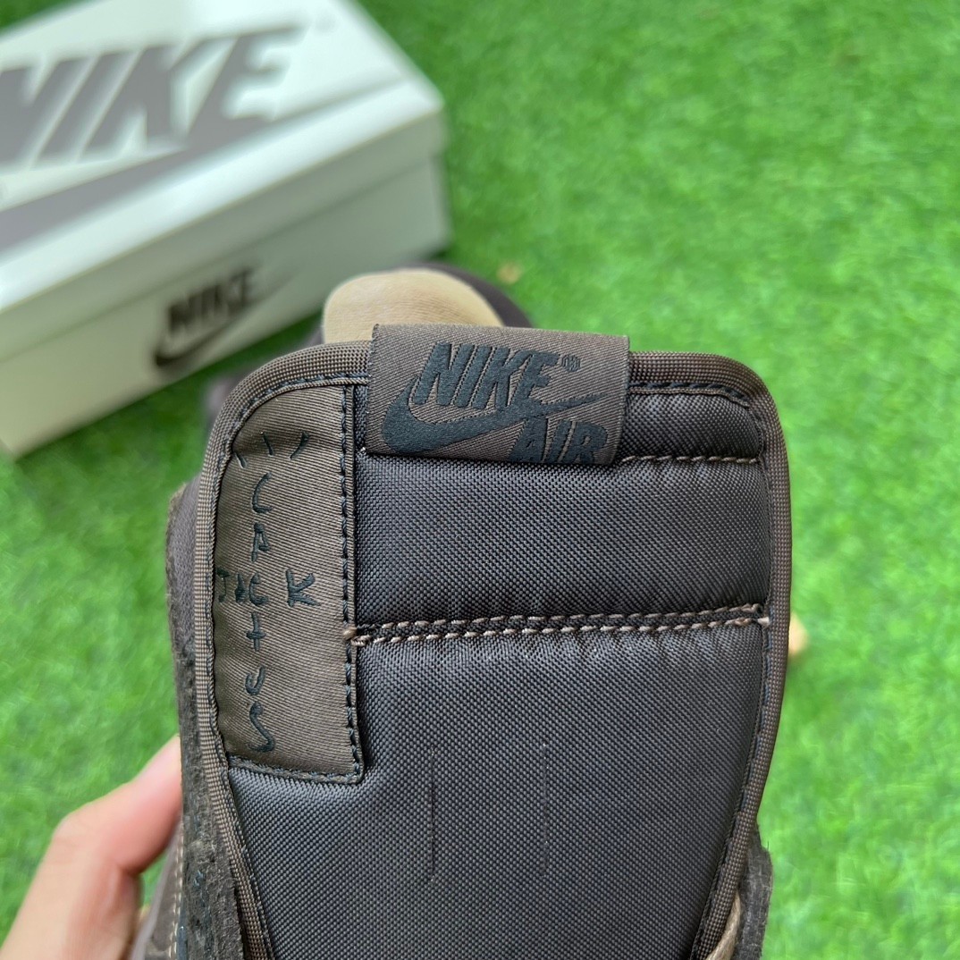 aj1 2.0 Travis Scott x Air Jordan 1 Low OG "Velvet Brown" DM7866-2 - Image 8
