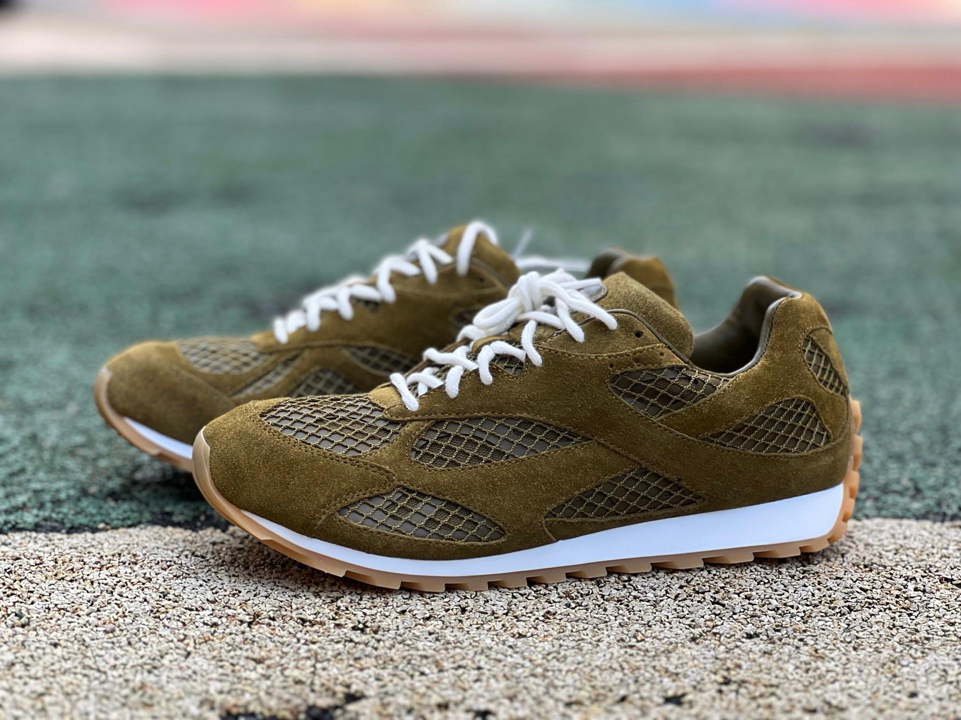 m Bottega Veneta Orbit 797306V4JE13310