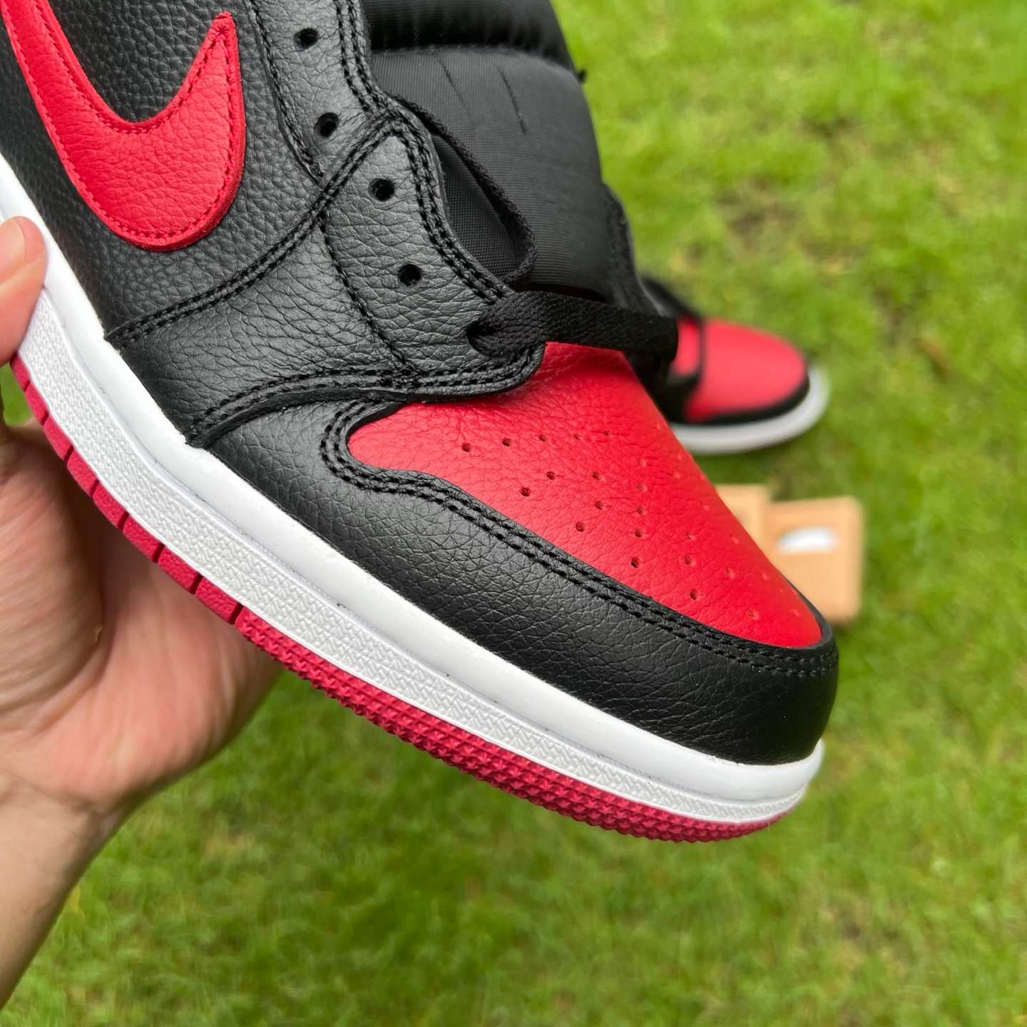 aj1 X low Air Jordan 1 Retro OG "Banned" IW6276-001 - Image 6