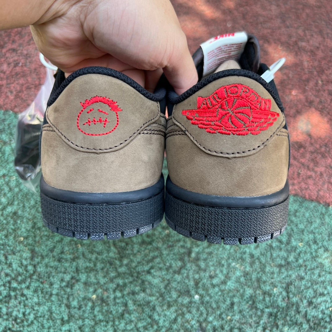 aj1 Travis Scott x Air Jordan 1 Low DM7866-202 - Image 4