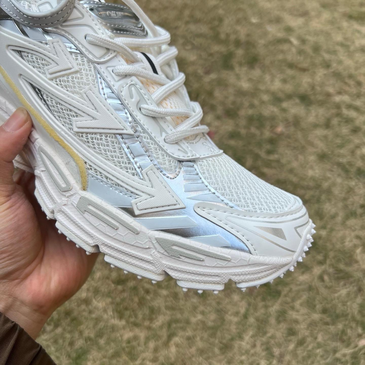 OFF-WHITE Be Right Back - Image 4