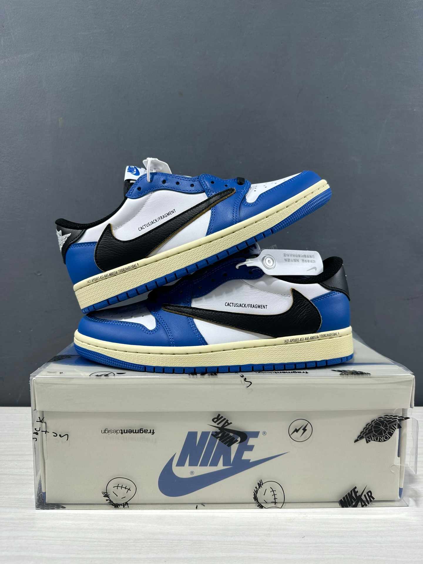 aj1 Travis Scott x Fragment Design x x Jordan Air Jordan 1 Low DM7866-141, - Image 4