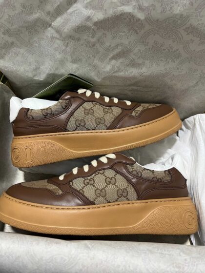 GUCCI Chunky B GG 675840 UPG20 2866