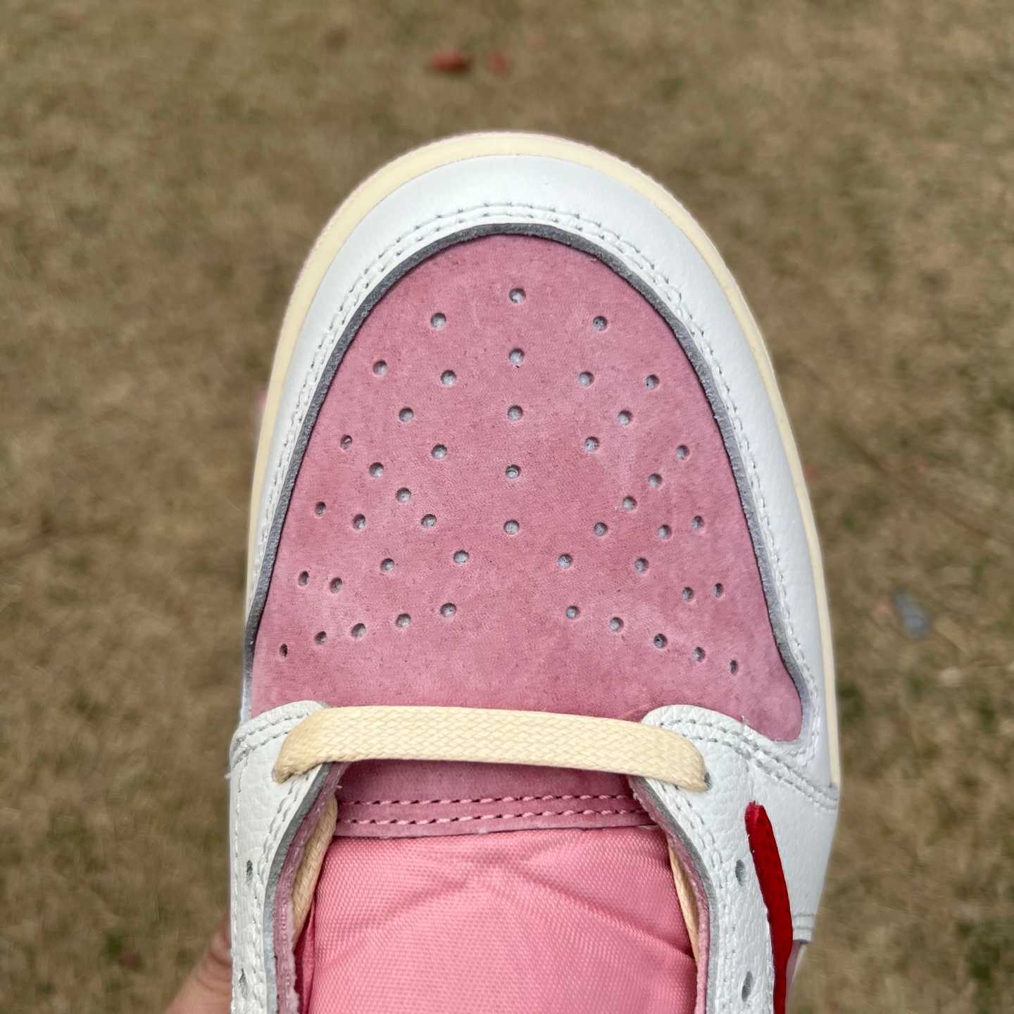 y aj1 Travis Scott x Jordan Air Jordan 1 Low OG DM7866-100 - Image 7