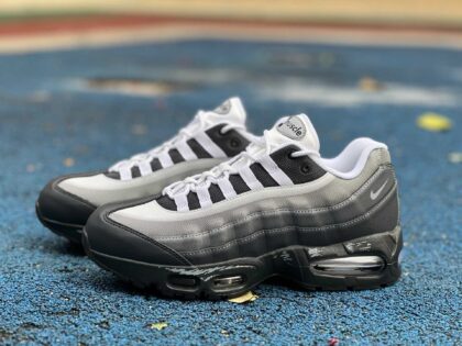 GX Nike Air Max 95 Yu-Gi-Oh! II7404-100