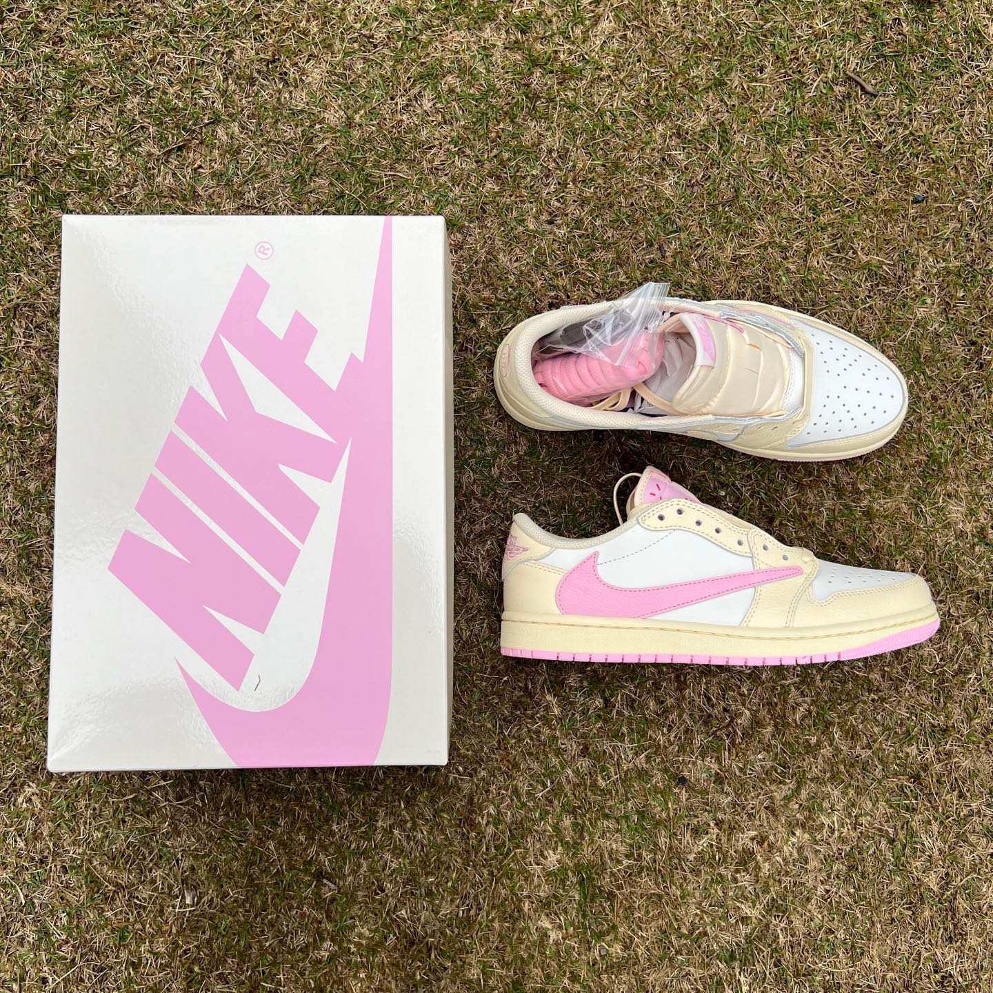 T1 aj1 Travis Scott x Air Jordan AJ1 Low OG SP TS IQ7604-100 - Image 12