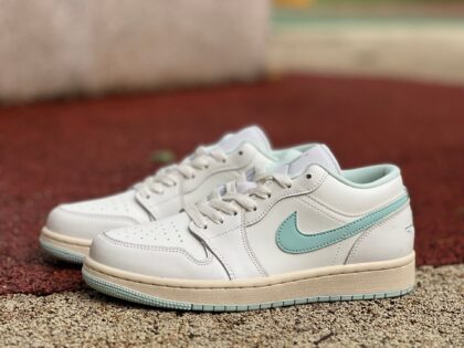 aj1 DC0774-134