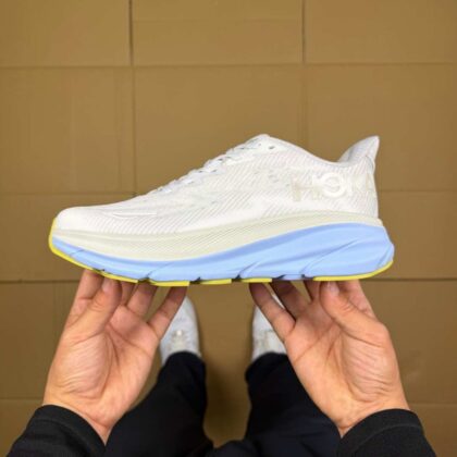 Hoka One One 9 Clifton 9 30 27 16 1127896/NCIW