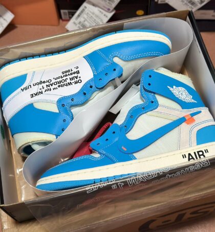 LJR ‼️ aj1ow