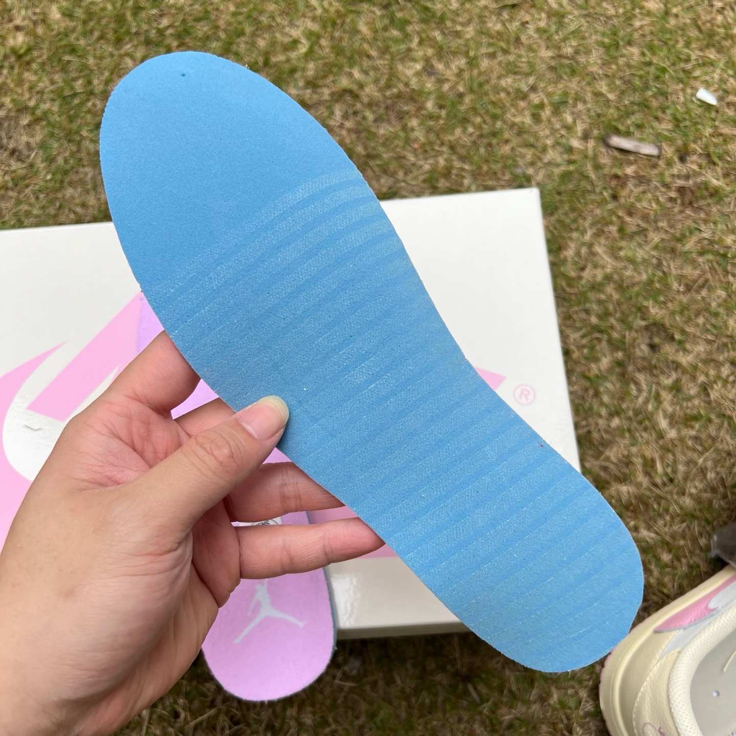 T1 aj1 Travis Scott x Air Jordan AJ1 Low OG SP TS IQ7604-100 - Image 7