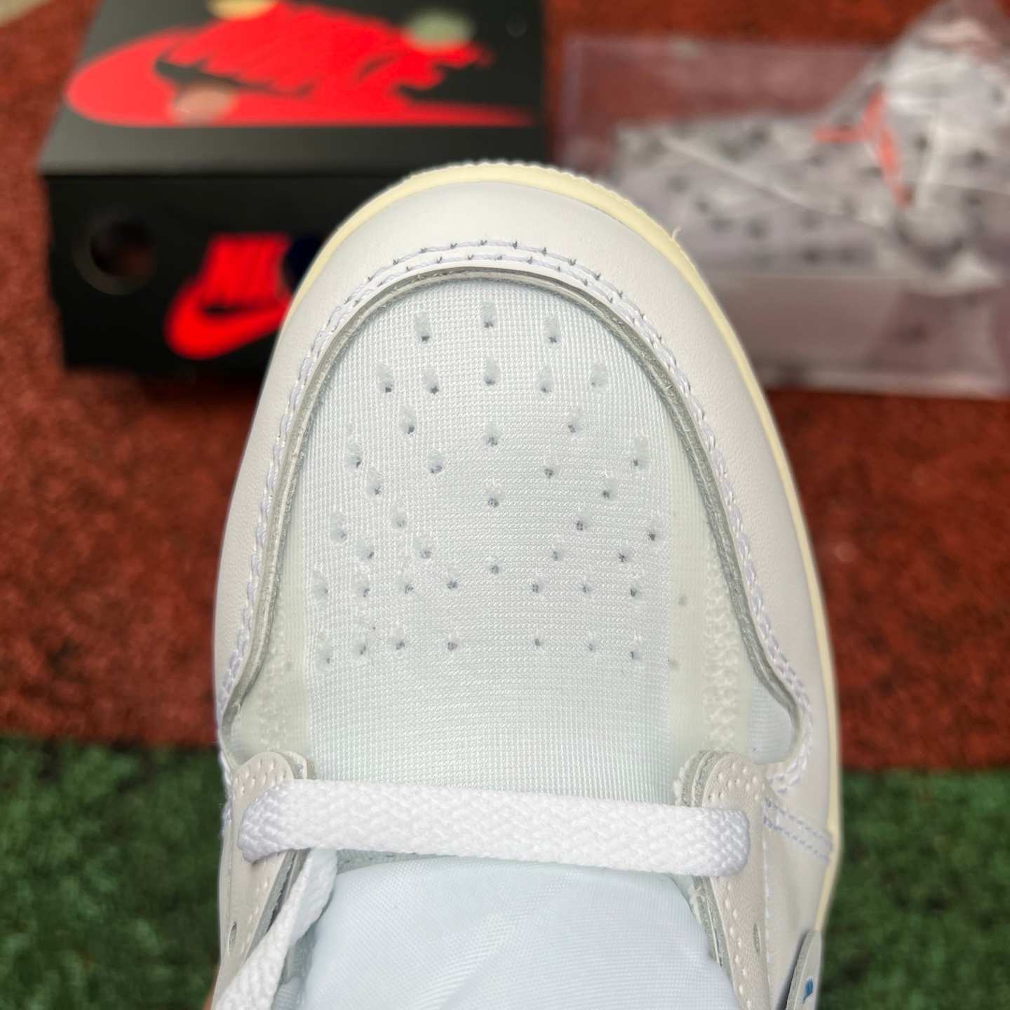 F aj1ow 2026 Off-White x Air Jordan 1 High OG "Alaska" AA3834-100 - Image 6