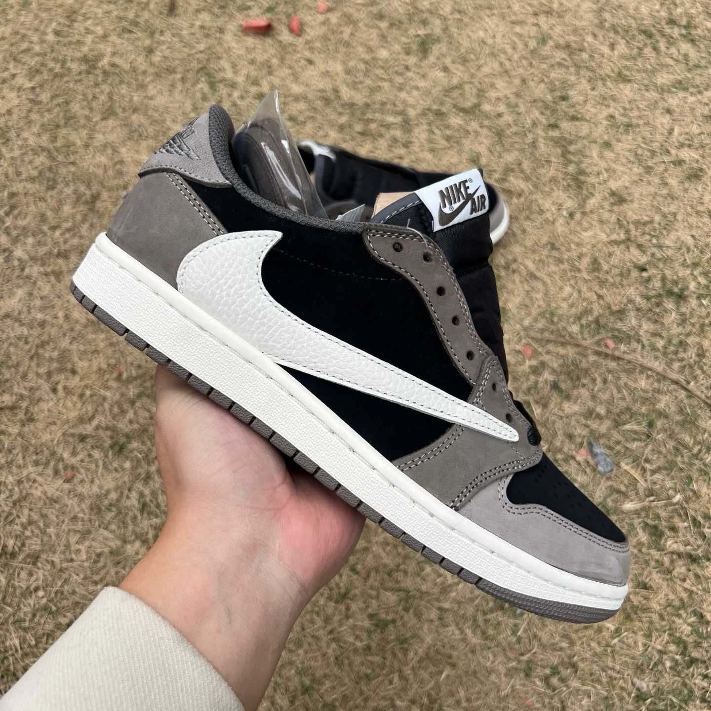 y aj1 Travis Scott x Jordan Air Jordan 1 Low OG DM7866-001 - Image 12
