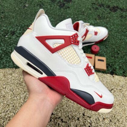 Ljr AJ4 Jordan × Nigel Sylvester Air Jordan 4 "Brick After Brick" IQ8055-100