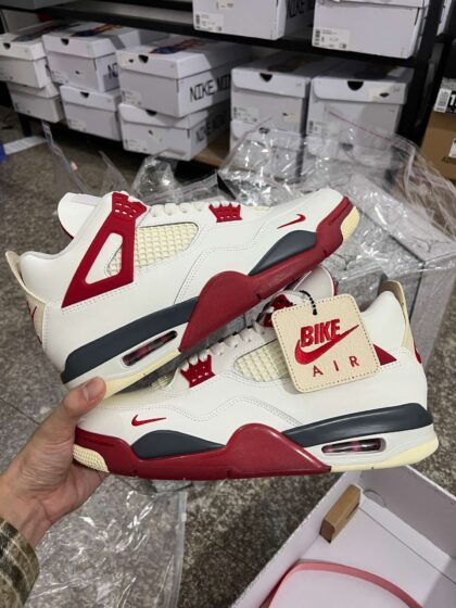 Dt aj4 Nigel Sylvester x Jordan Air Jordan 4 IQ8055-100