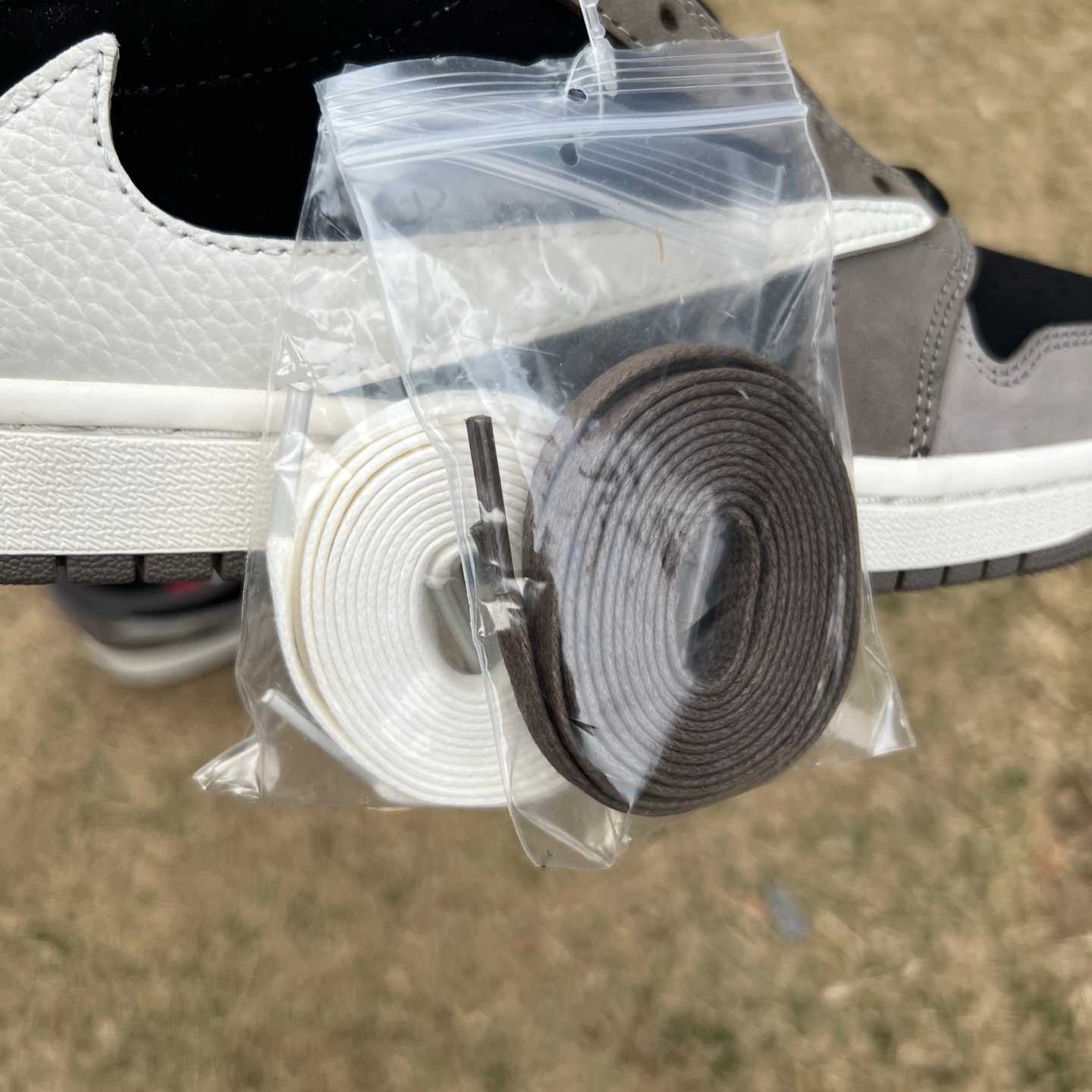 y aj1 Travis Scott x Jordan Air Jordan 1 Low OG DM7866-001 - Image 5