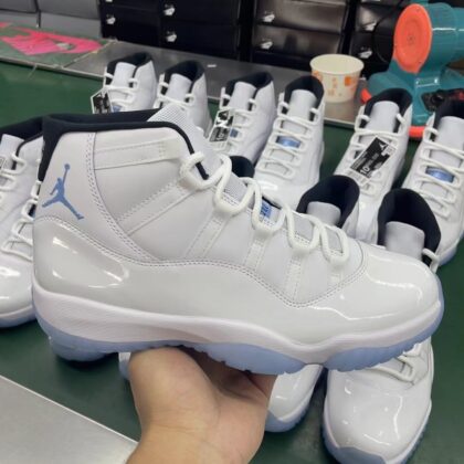 LJR aj11 ????