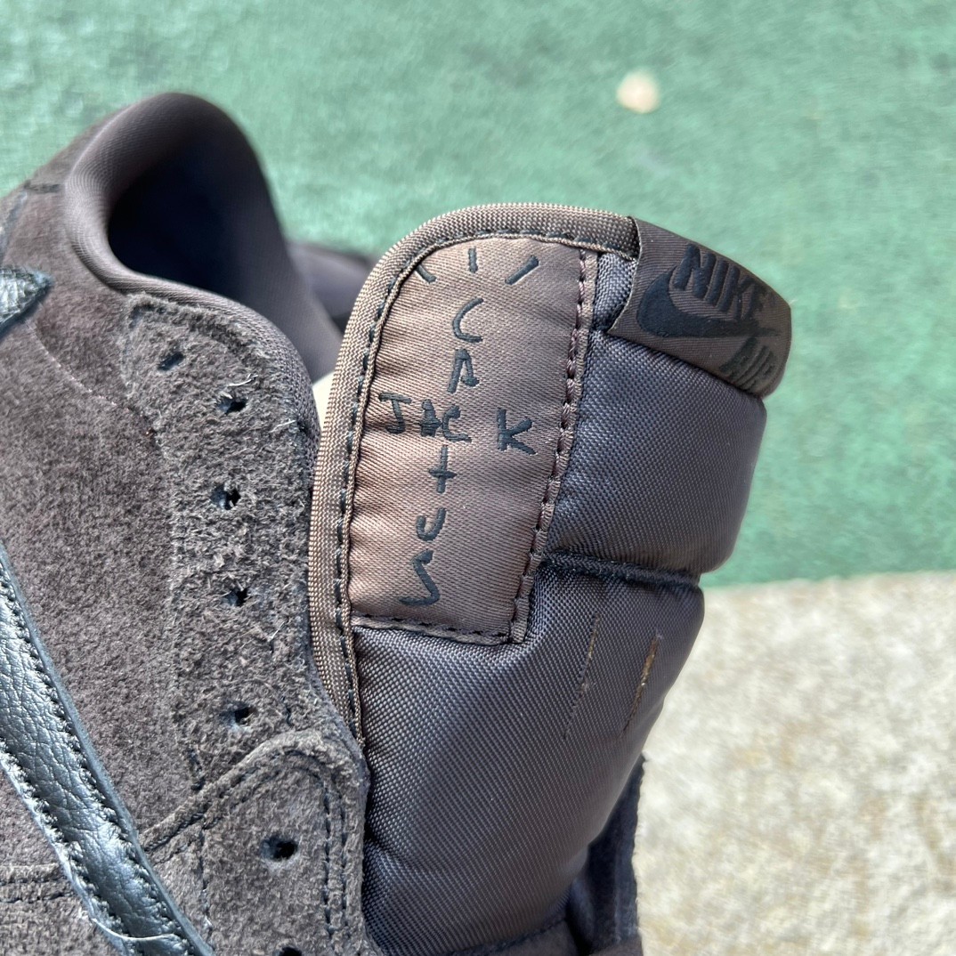 aj1 dy Tracis Scott x Air Jordan 1 Low Golf TS DM7866-202 - Image 14
