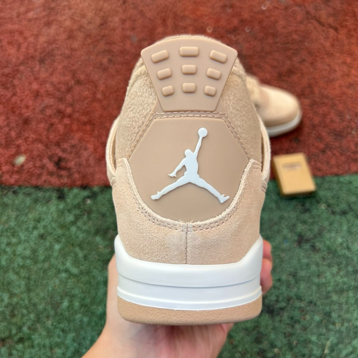 F ‼️ aj4 Air Jordan 4 Cozy Girl WMNS HV0823-200 - Image 9