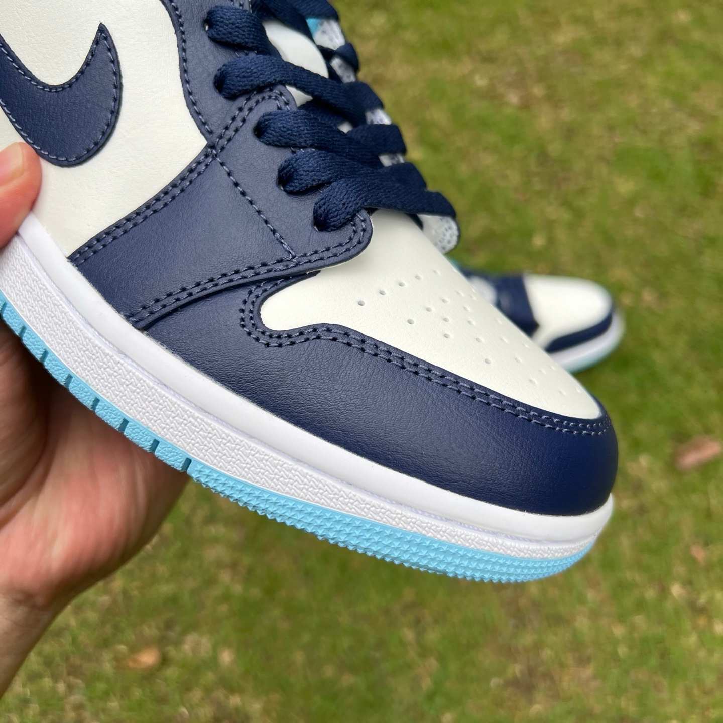 / aj1 Air Jordan 1 Low 553558-149 - Image 3
