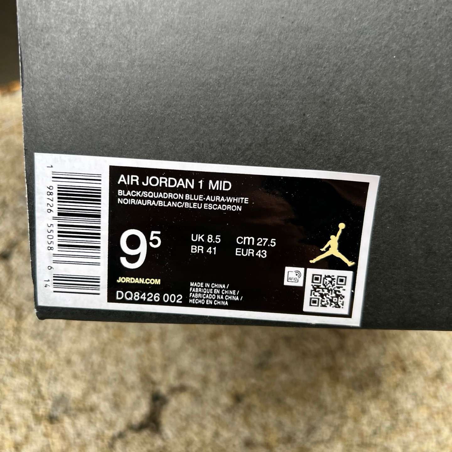 DT AJ1Mid DQ8426-002 - Image 12