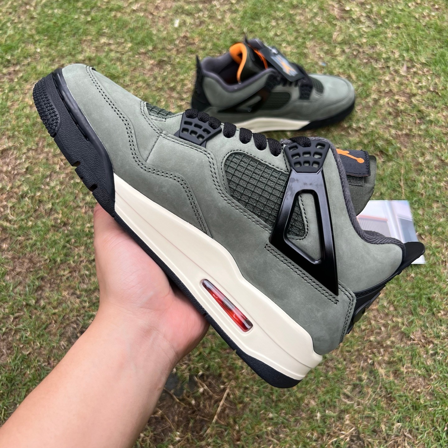 aj4un T1 UNDEFEATED x Air Jordan 4 IB1519-200 - Image 19