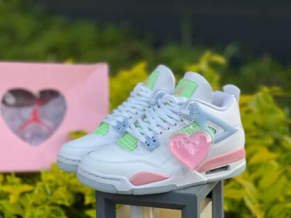 Dt aj4 Air Jordan 4 Retro Valentine's Day IB7068-100
