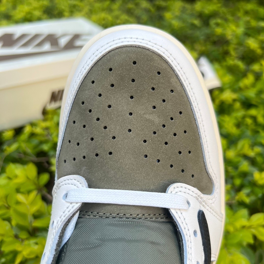 aj1 t1 ⚡️Tracis Scott x Air Jordan 1 Low Golf TS DM7866- - Image 12