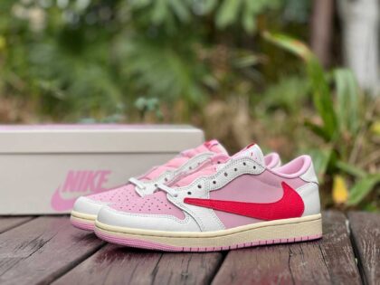 LJR aj1 Travis Scott x Jordan Air Jordan 1 Low OG IQ7604-101
