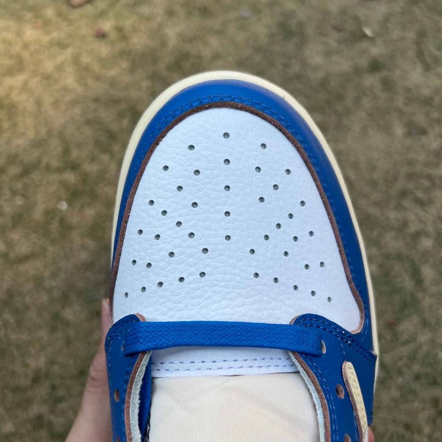 y aj1un Union LA x Travis Scott x Air Jordan 1 low DM7866-111 - Image 6